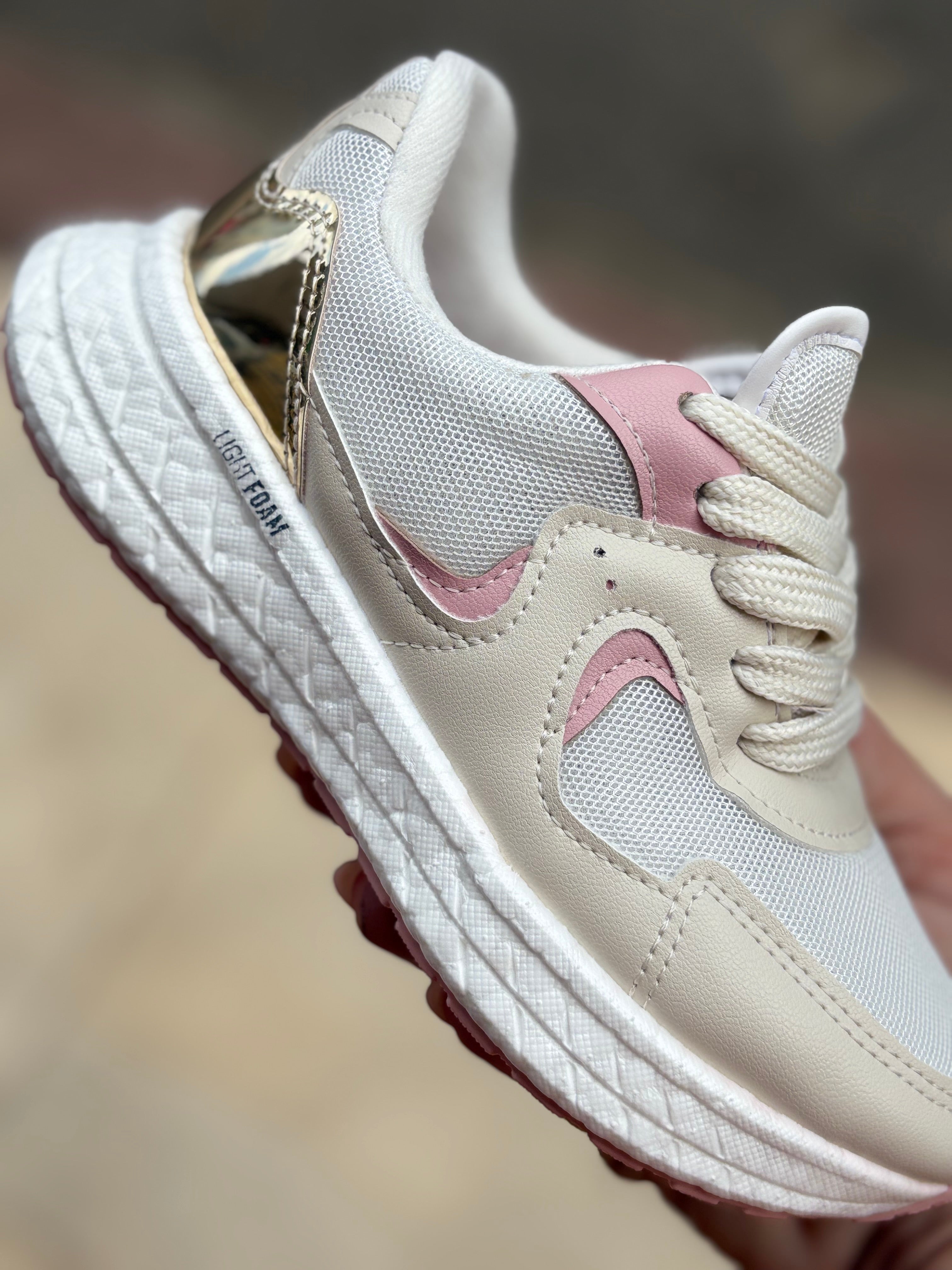 Tênis Molekinha Bege