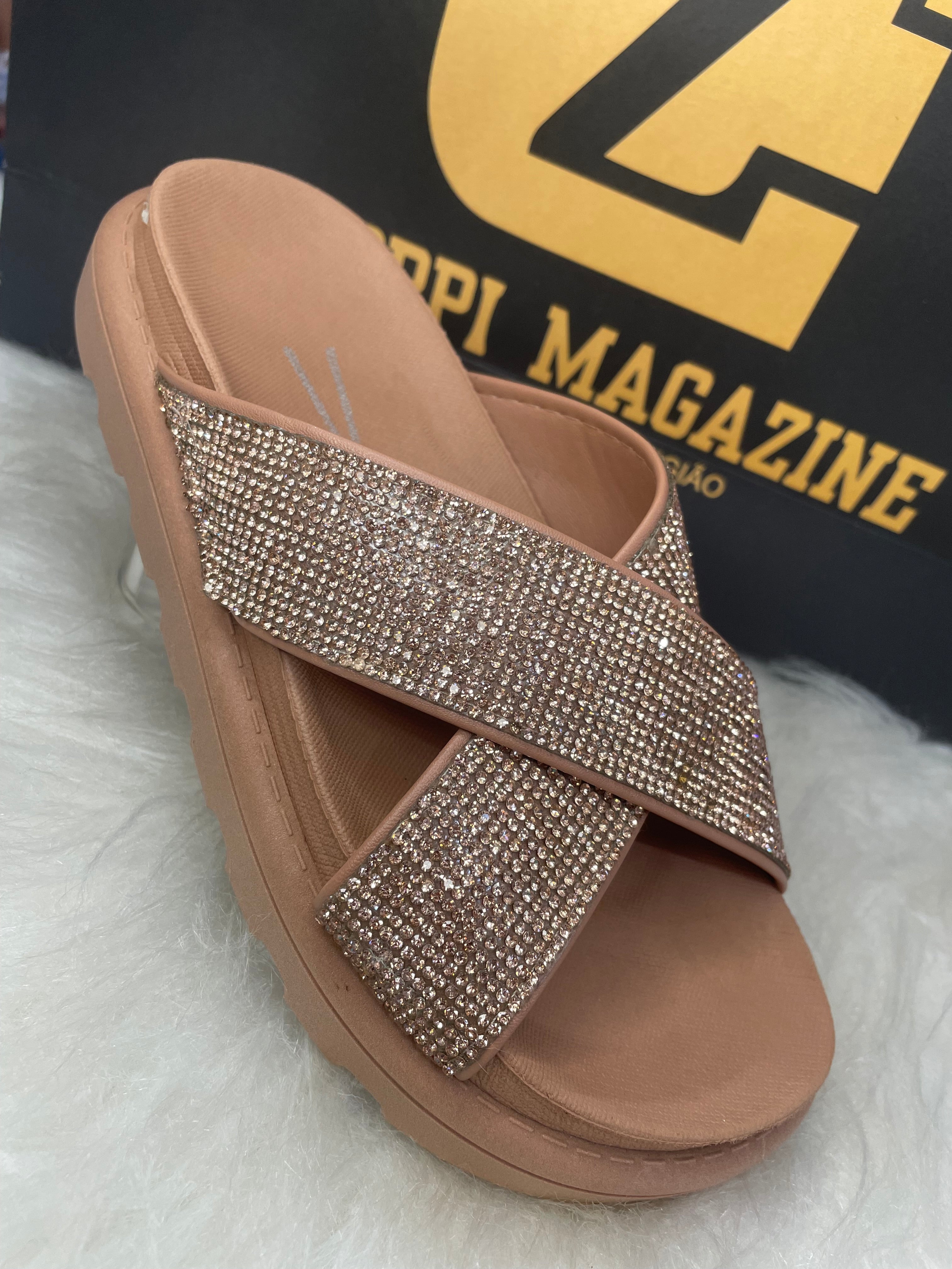 Sandália Vizzano Slide com Brilhos e Tiras Cruzadas