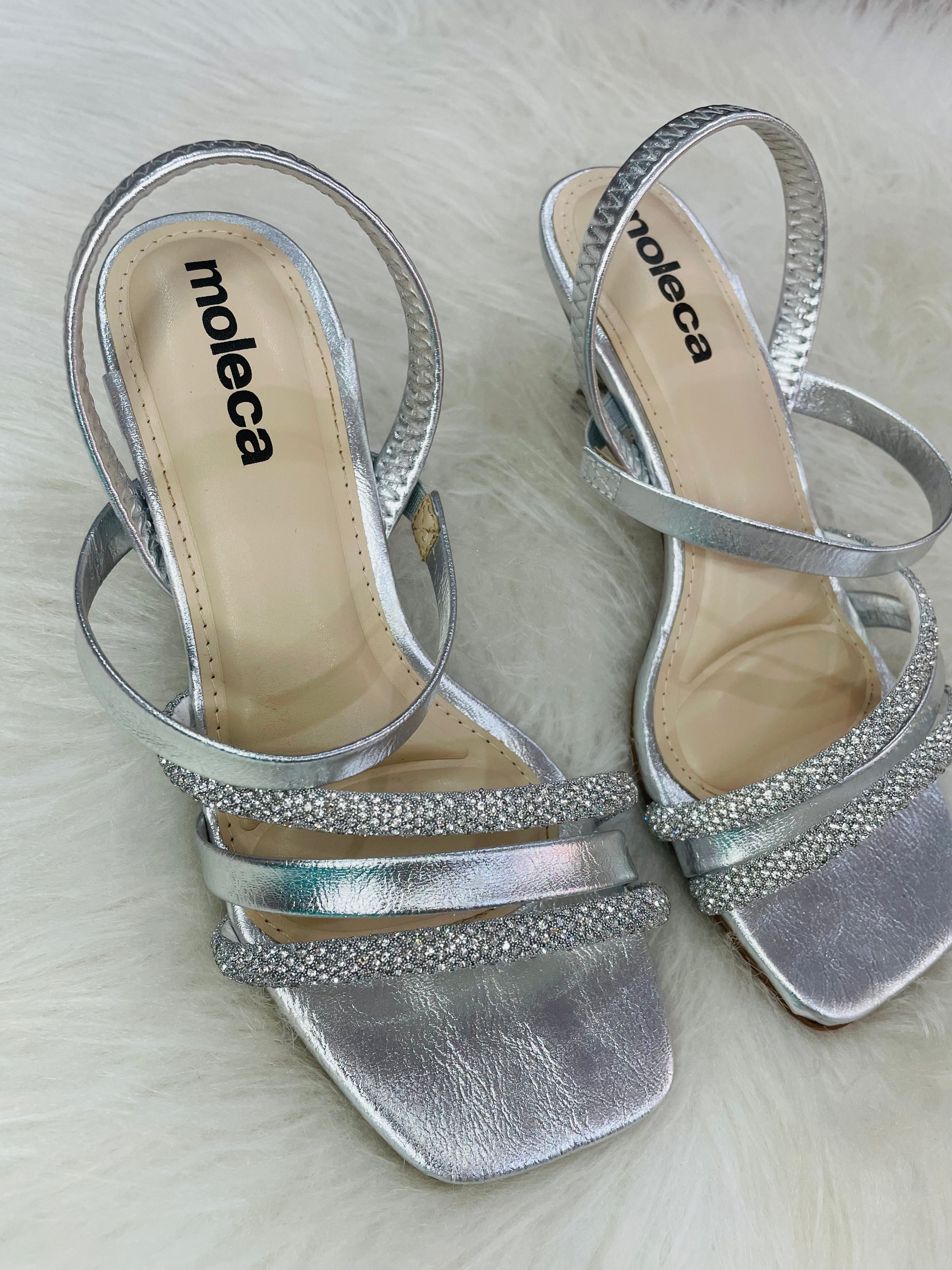 Sandália Feminina Salto Baixo Moleca Prateada com Brilho