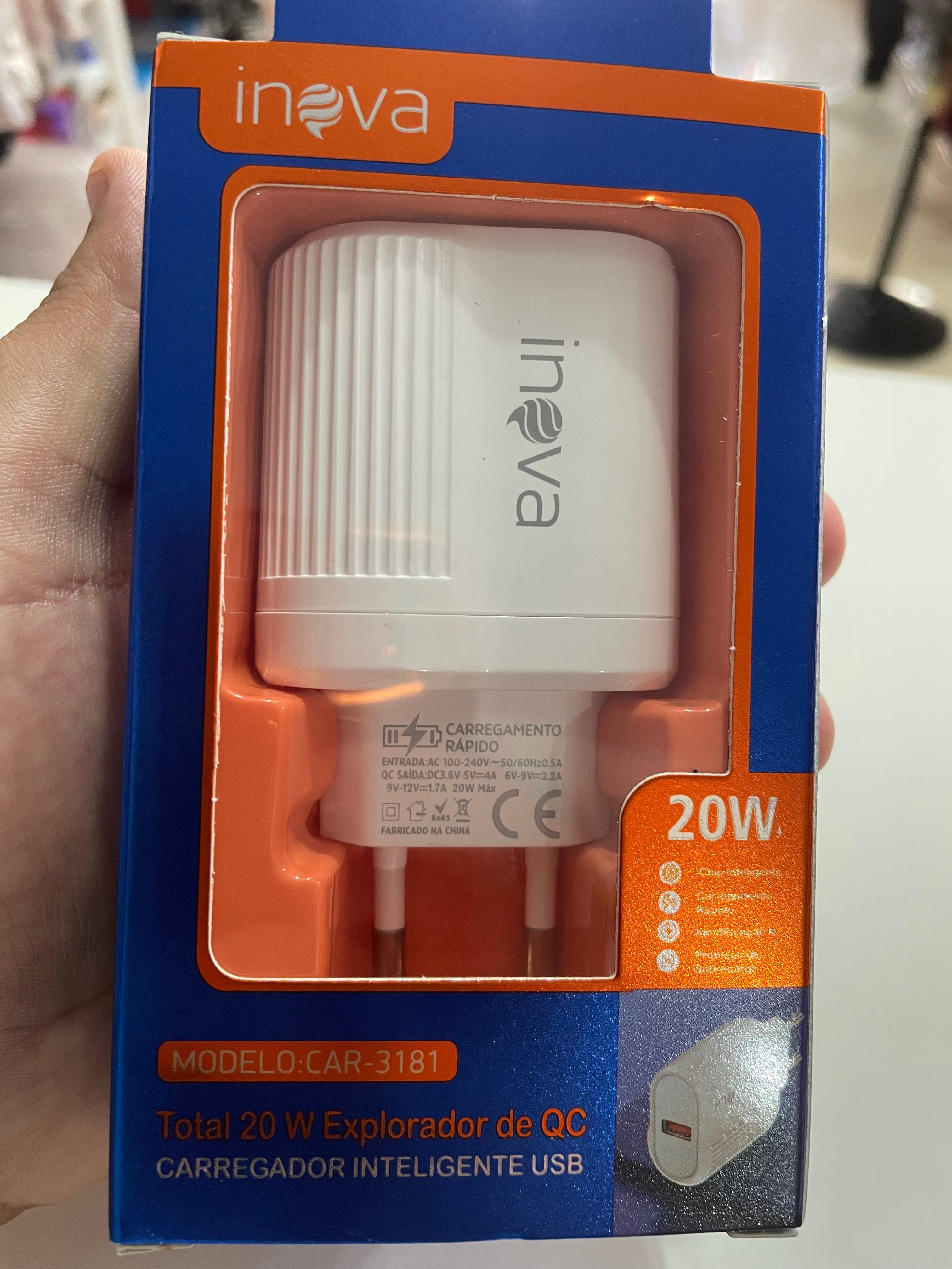 Carregador de Parede Inteligente Ineva CAR-3181 - 20W Quick Charge