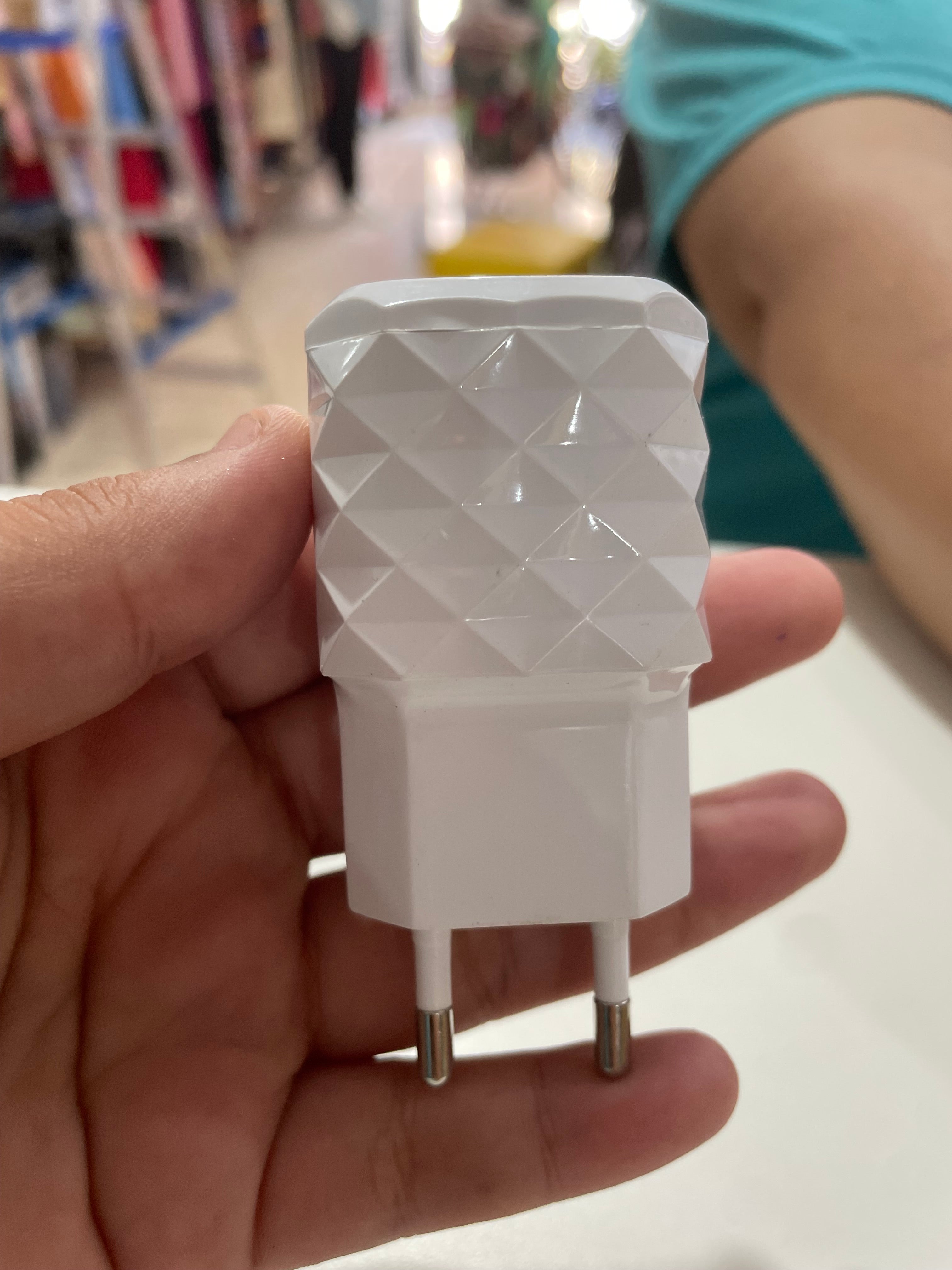 Carregador de Parede Inova CAR-8201 - USB-C (T-C) 3.1A