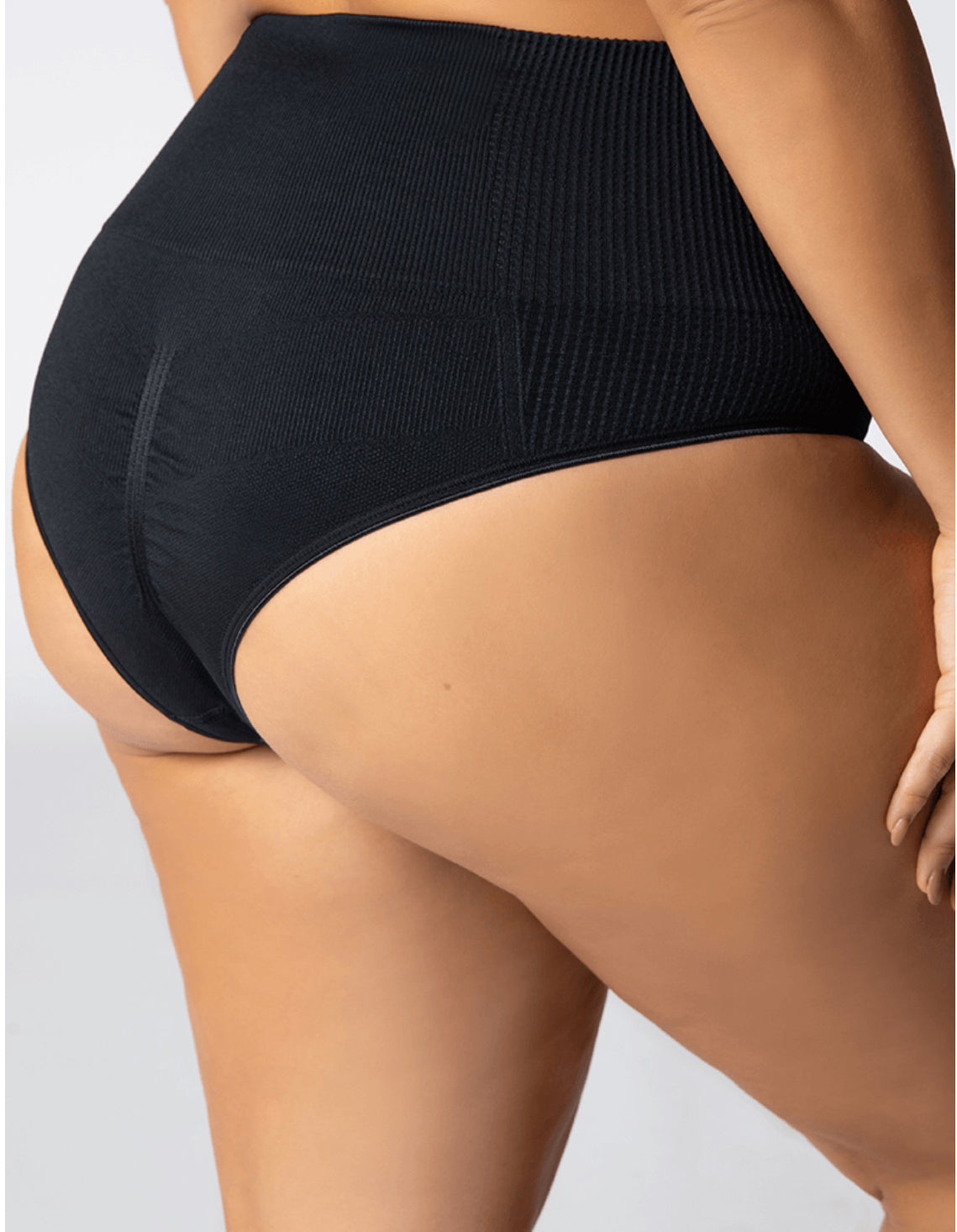 Calcinha Loba Curve Lupo Sem Costura – Conforto e Compressão Suave