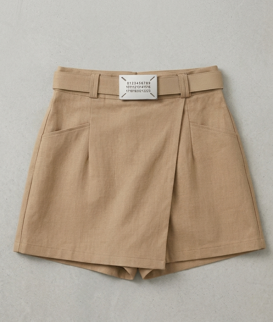 Shorts-Saia Alfaiataria com Cinto Utilitário