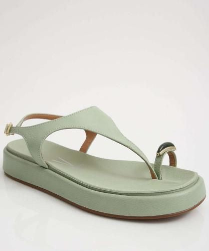 Sandália Flatform de Dedo com Detalhe de Pedra - Verde Menta