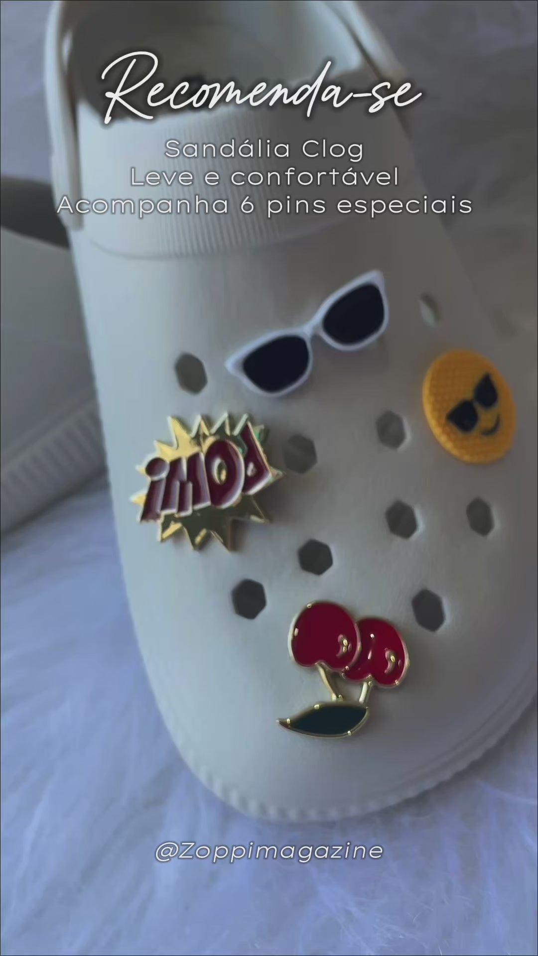 Clog Moleca com 4 pins